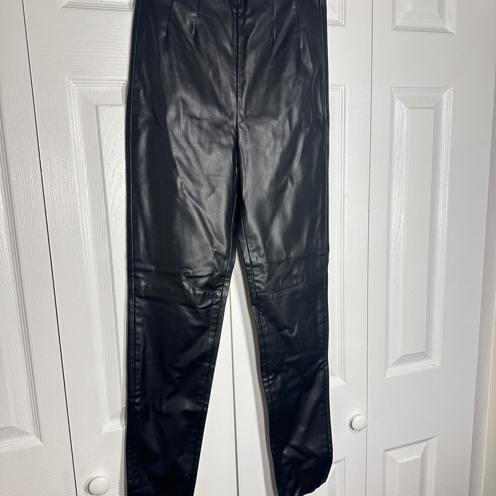 Zara Women's Black Leather Pants